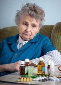 Nietrzymanie moczu u starszych kobiet: leczenie i przyczyny