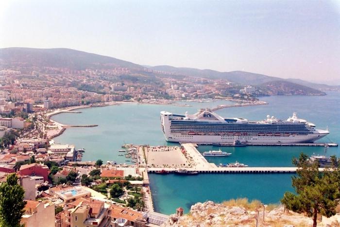 Kusadasi (Turcja) - popularny kurort na wybrzeżu Morza Egejskiego